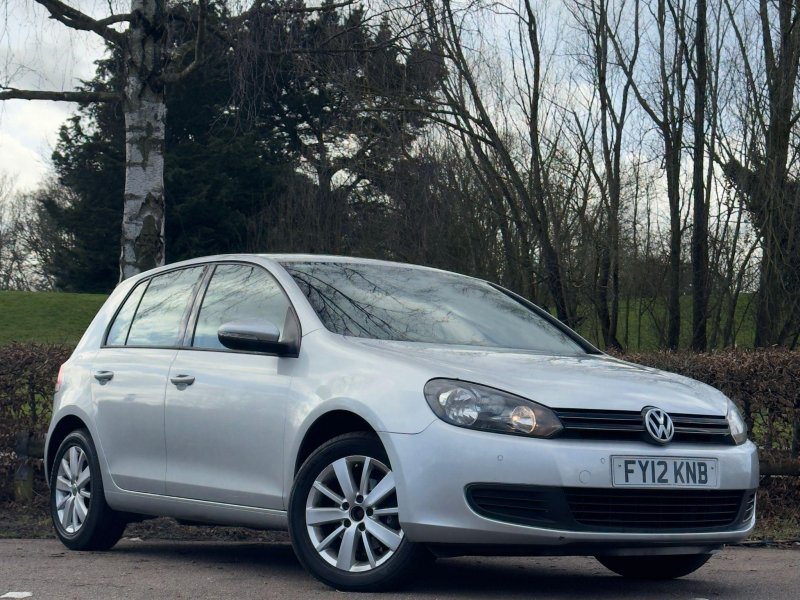 VOLKSWAGEN GOLF 1.6 TDI Match DSG Euro 5 5dr