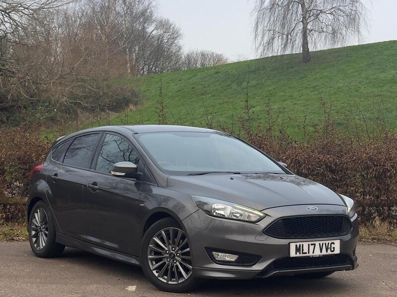 FORD FOCUS 1.0 T EcoBoost ST-Line